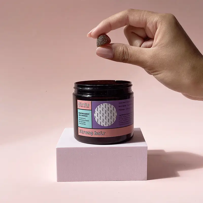 Gif-carre-strong-hair-gummies_800x